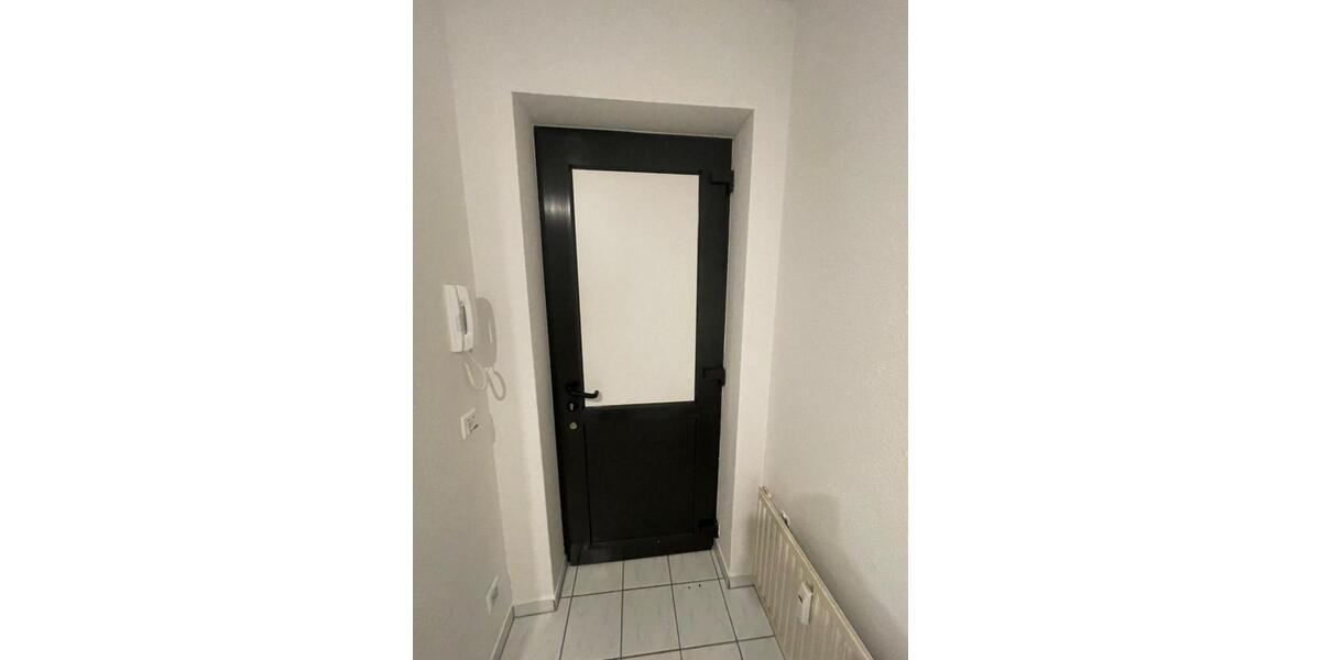 Etagenwohnung Mönchengladbach West - 3 Zimmer, 90 m&sup2;, 900&euro; | Angebot:24441532