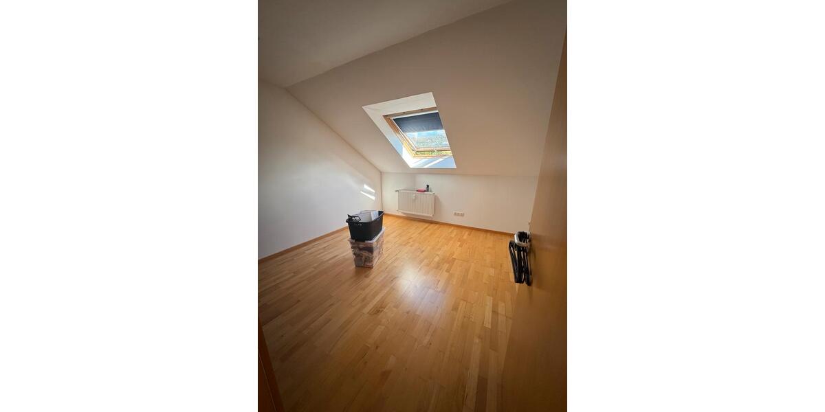 Dachgeschoßwohnung Osann-Monzel Monzel - 3 Zimmer, 75 m&sup2;, 740&euro; | Angebot:25968196