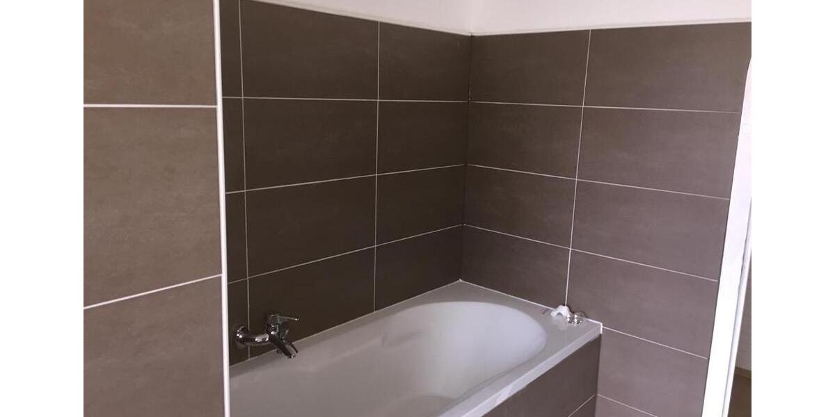 Etagenwohnung Kleinblittersdorf - 5 Zimmer, 120 m&sup2;, 1.050&euro; | Angebot:25431675