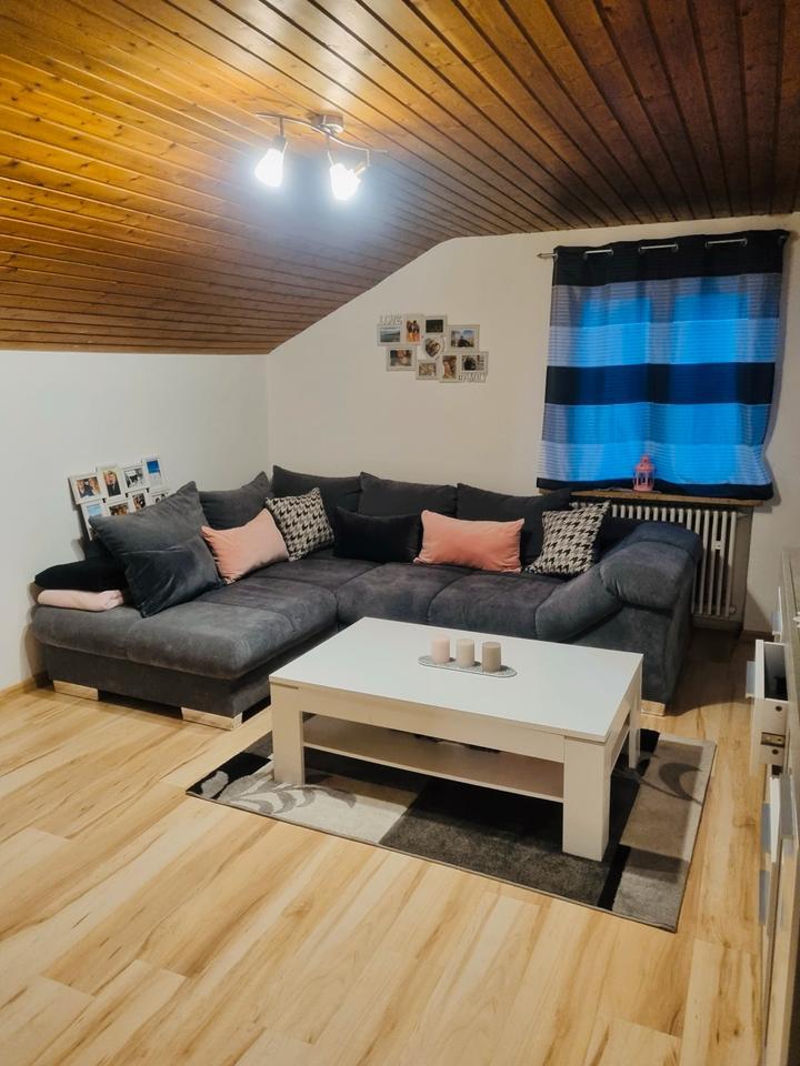 Schöne 3-Zimmer-Dachgeschoss Wohnung in Obersöchering