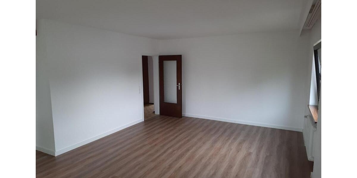 Hochparterre Eggenstein-Leopoldshafen Leopoldshafen - 4 Zimmer, 100 m&sup2;, 1.100&euro; | Angebot:26699189