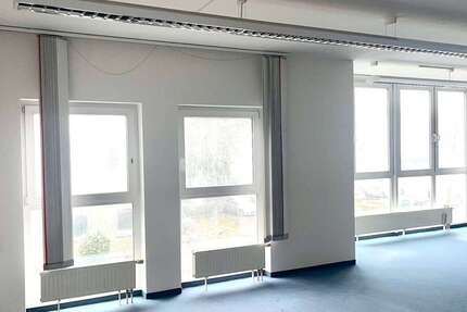 Büro in Velbert 4.689,23 € 625.23 m² zimmer