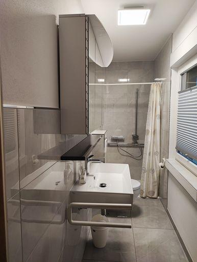 Wohnen auf Zeit Rinteln - 4 Zimmer, 90 m&sup2;, 390&euro; | Angebot:25999043