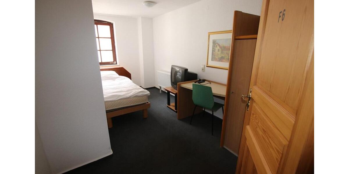 Etagenwohnung Hohenstadt - 1 Zimmer, 12 m&sup2;, 400&euro; | Angebot:17628542