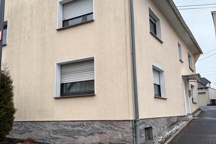 Wohnung Montabaur - 5 Zimmer, 150 m&sup2;, 1.000&euro; | Angebot:24738144