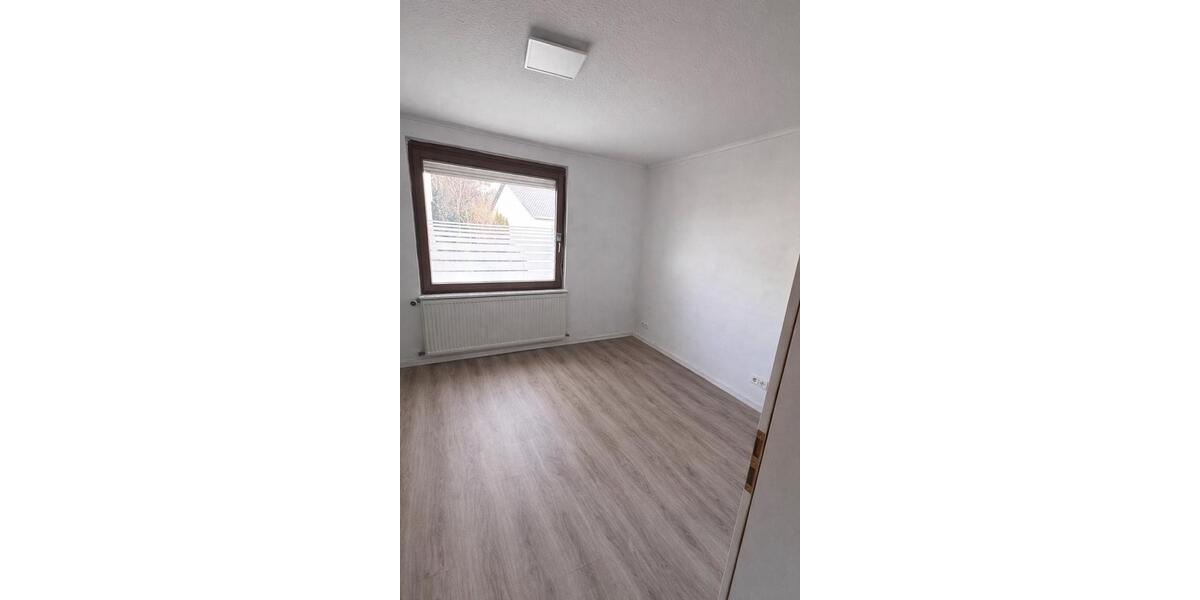 Etagenwohnung Kirchheimbolanden - 4 Zimmer, 110 m&sup2;, 1.400&euro; | Angebot:24534482