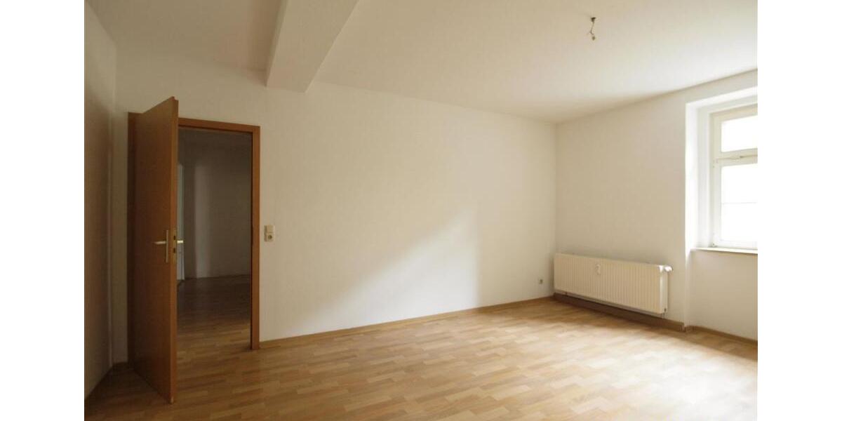 Erdgeschoßwohnung Frankenberg (Sachsen) - 3 Zimmer, 79 m&sup2;, 395&euro; | Angebot:26147880