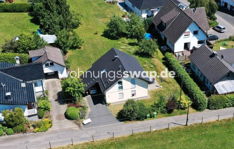 Etagenwohnung Gummersbach Alferzhagen - 5 Zimmer, 125 m&sup2;, 1.300&euro; | Angebot:25936810