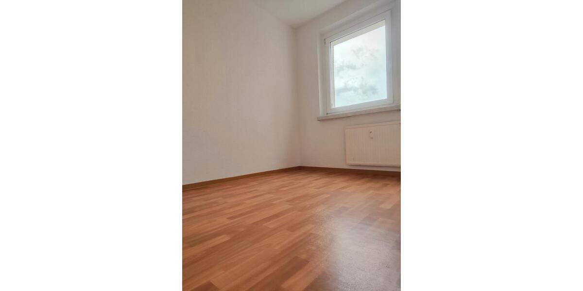 Etagenwohnung Wernigerode - 4 Zimmer, 91 m&sup2;, 545&euro; | Angebot:26179923