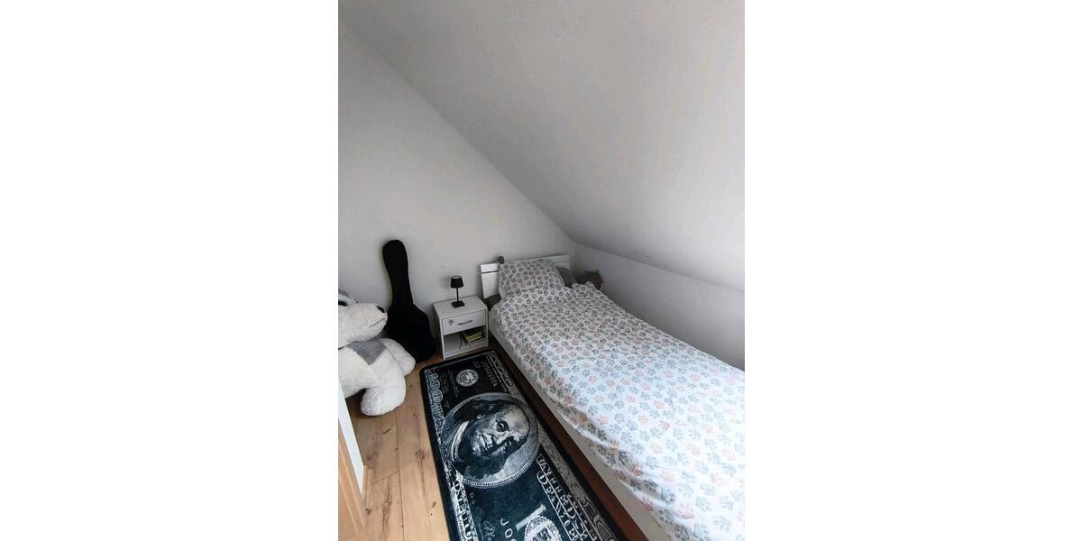 Dachgeschoßwohnung Königsmoos - 3 Zimmer, 68 m&sup2;, 780&euro; | Angebot:26267718