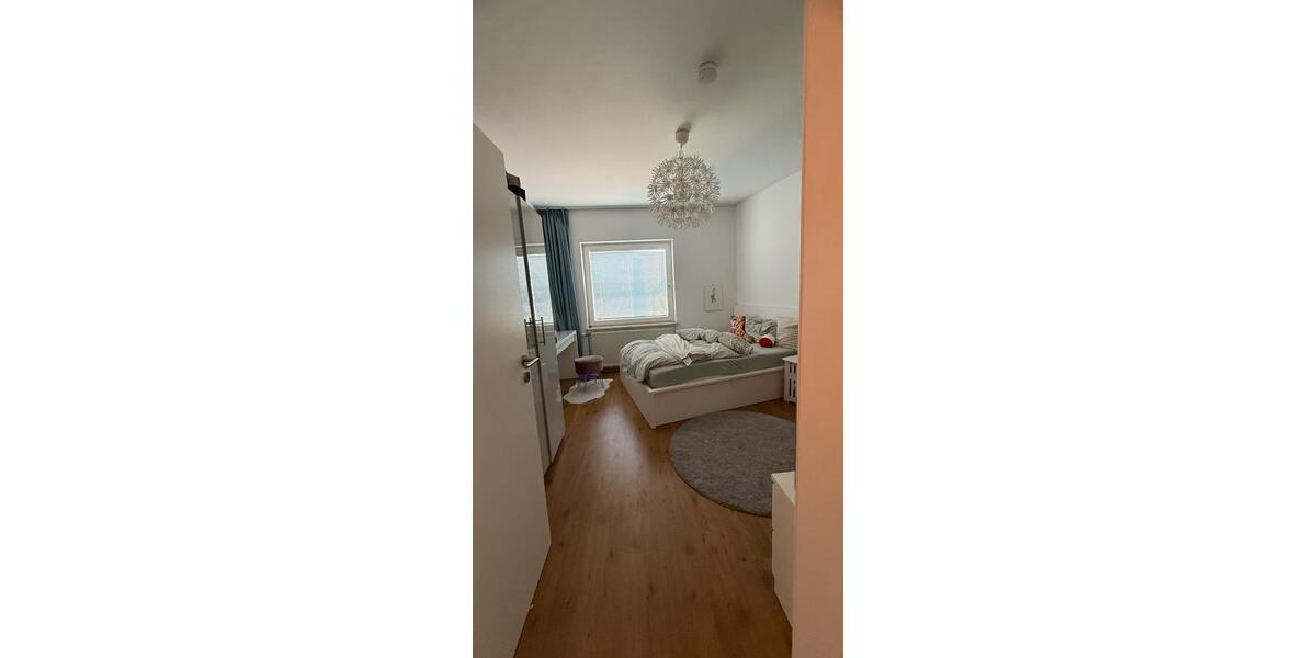 Etagenwohnung Wetzlar - 3 Zimmer, 121 m&sup2;, 1.100&euro; | Angebot:26676030