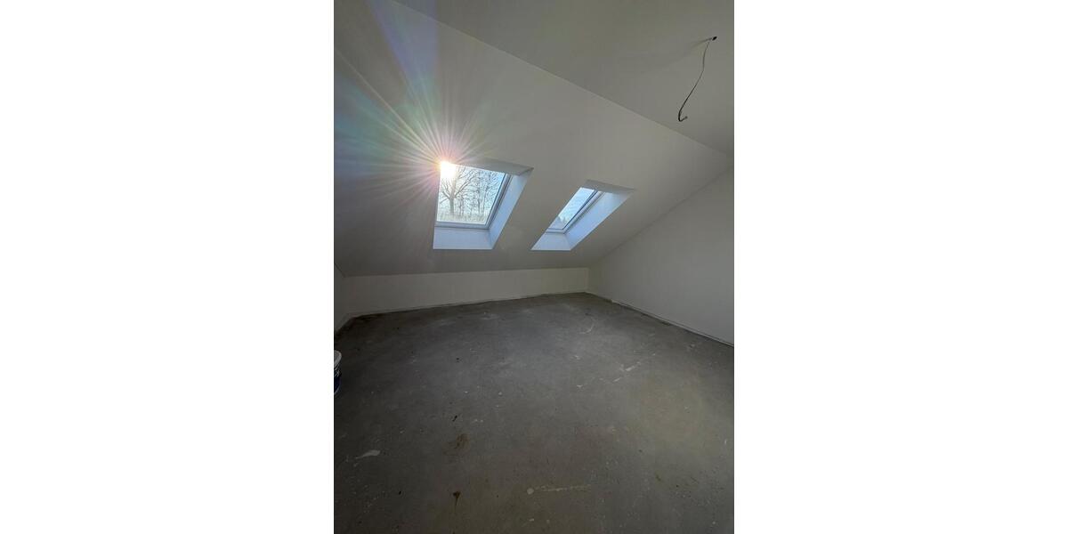 4 Zimmer DG Wohnung Neubau Erstbezug Hilpoltstein - Solar 4 zimmer