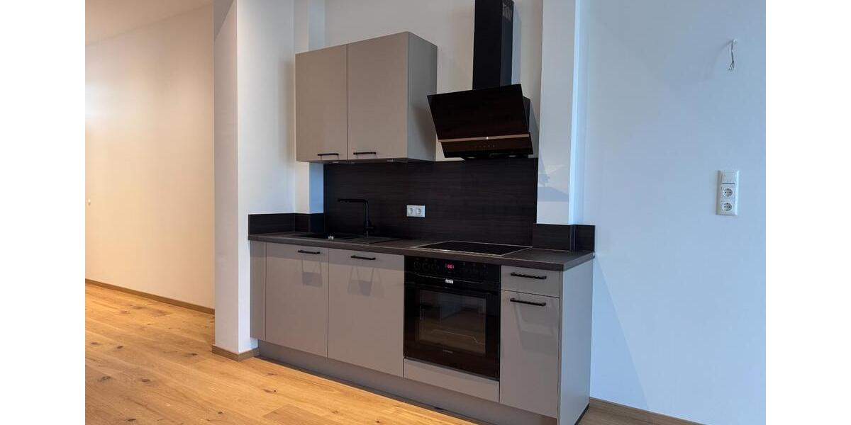 Etagenwohnung Amberg - 2 Zimmer, 60 m&sup2;, 685&euro; | Angebot:25143405