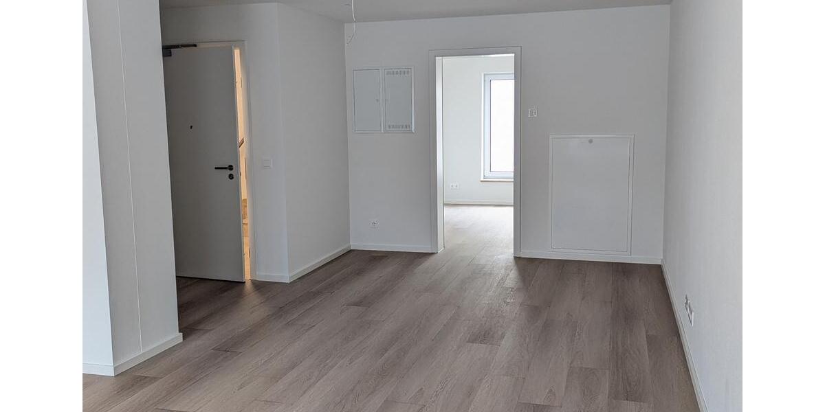 Erdgeschoßwohnung Straubing - 3 Zimmer, 75 m&sup2;, 975&euro; | Angebot:26636169