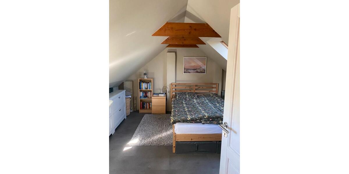 Dachgeschoßwohnung Lemgo - 4 Zimmer, 85 m&sup2;, 730&euro; | Angebot:26374142
