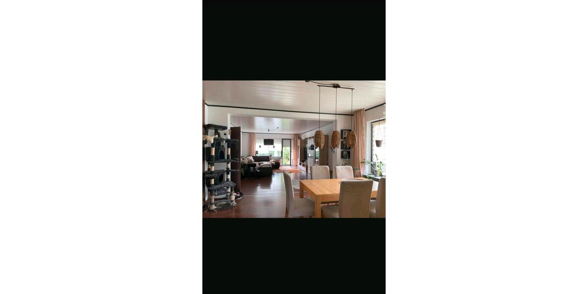 Etagenwohnung Kirchhundem - 3 Zimmer, 116 m&sup2;, 900&euro; | Angebot:25162077