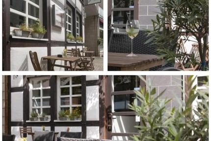 Haus Bielefeld - 2 Zimmer, 90 m&sup2;, 2.300&euro; | Angebot:26025208