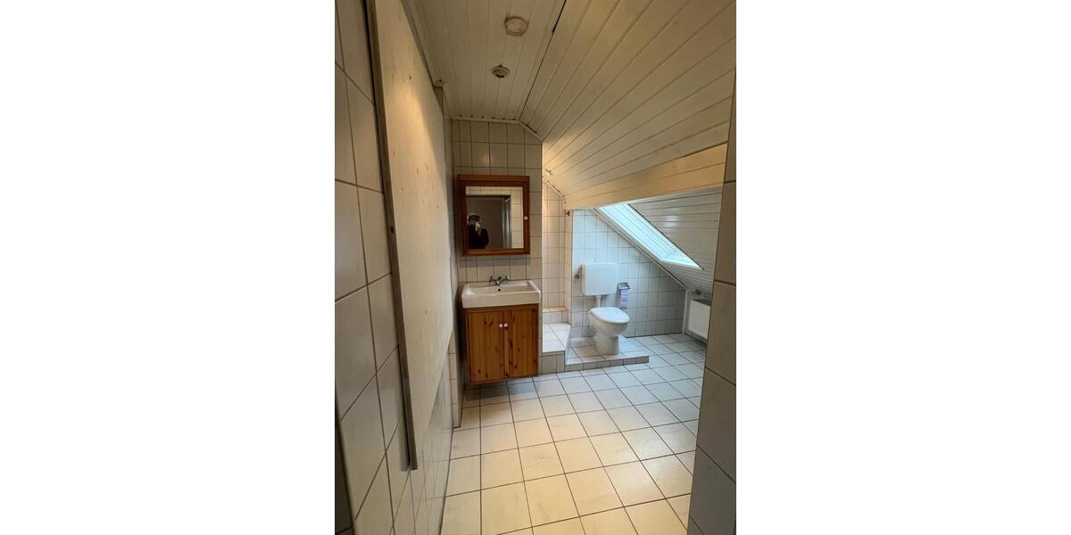 Dachgeschoßwohnung Beilngries - 1 Zimmer, 63 m&sup2;, 550&euro; | Angebot:26676123