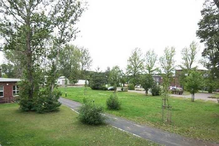 Gewerbeobjekt Rötha Espenhain - 6 Zimmer, 1.000&euro; | Angebot:23971821