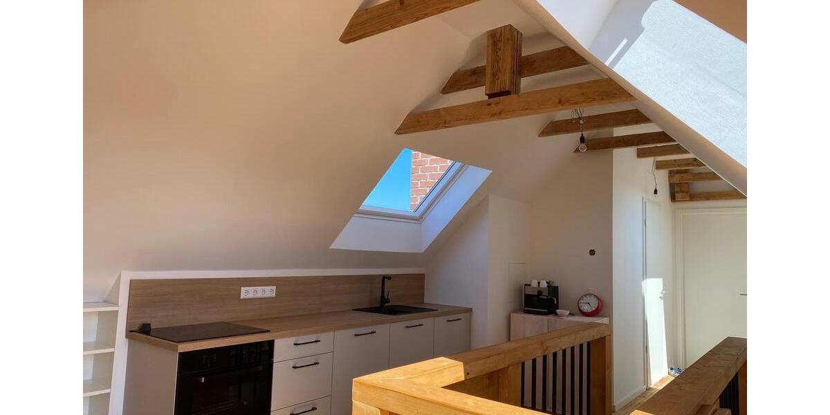 Dachgeschoßwohnung Freiburg im Breisgau Ebnet - 3 Zimmer, 50 m&sup2;, 1.200&euro; | Angebot:26440315