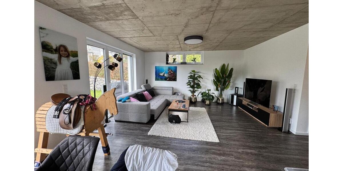Etagenwohnung Waldbröl - 3 Zimmer, 90 m&sup2;, 990&euro; | Angebot:26614563