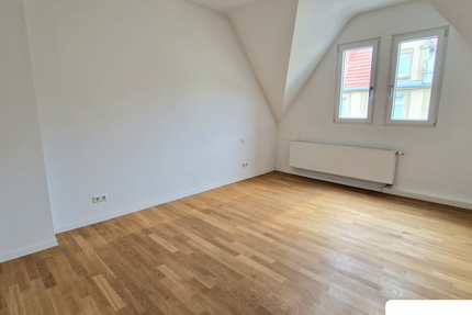 Wohnung zum Mieten in Stuttgart 1.275 € 63 m² 2 zimmer