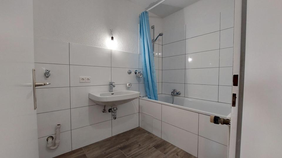 Etagenwohnung Lörrach - 4 Zimmer, 87 m&sup2;, 1.190&euro; | Angebot:26041037