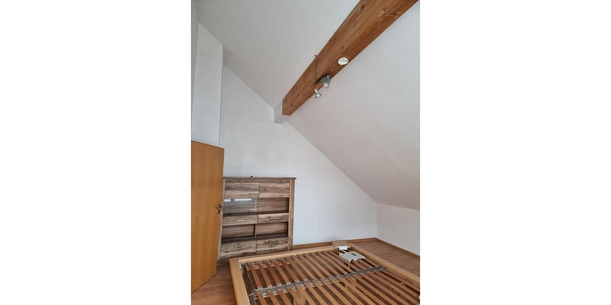 Doppelhaushälfte Straubing - 5 Zimmer, 128 m&sup2;, 1.390&euro; | Angebot:24855303