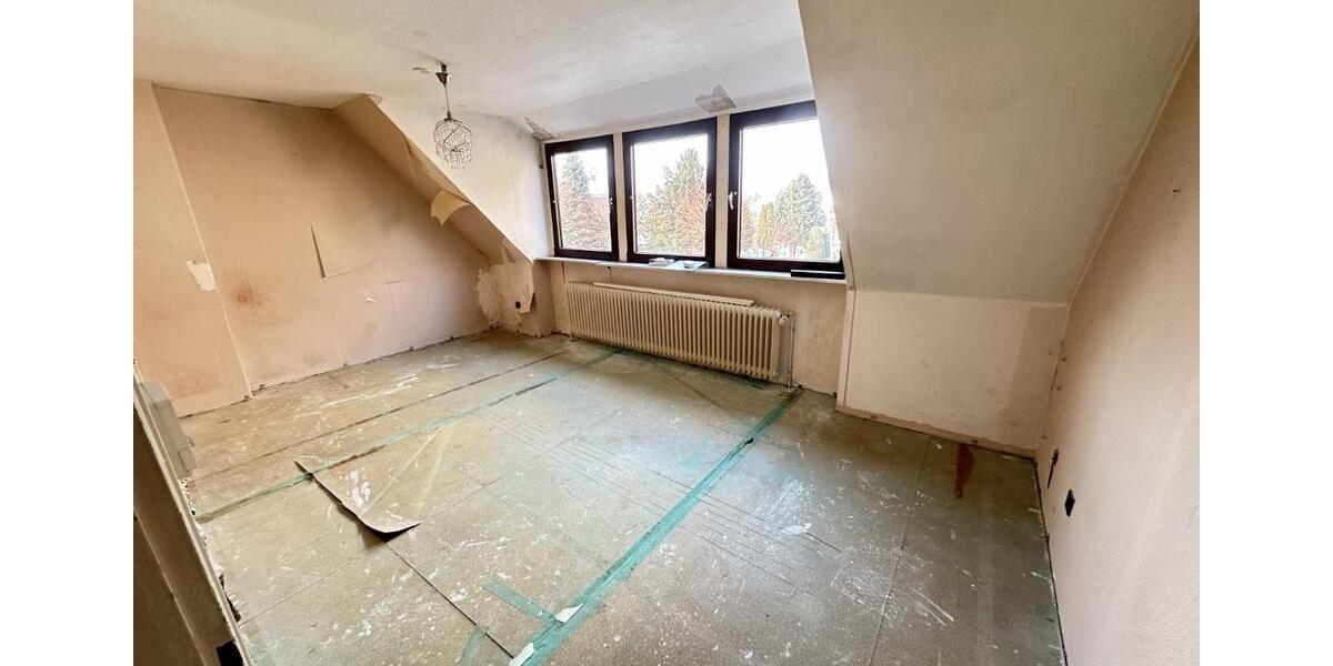Dachgeschoßwohnung Emden Tholenswehr - 3 Zimmer, 70 m&sup2;, 540&euro; | Angebot:26023671