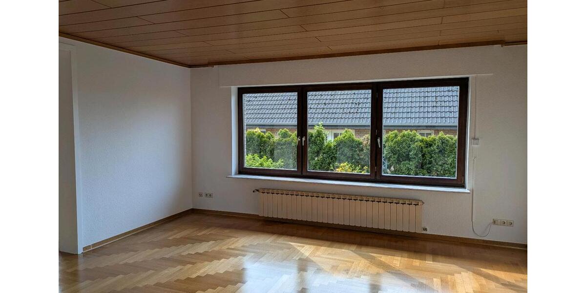 Erdgeschoßwohnung Bad Oeynhausen Dehme - 3 Zimmer, 100 m&sup2;, 1.100&euro; | Angebot:26211026
