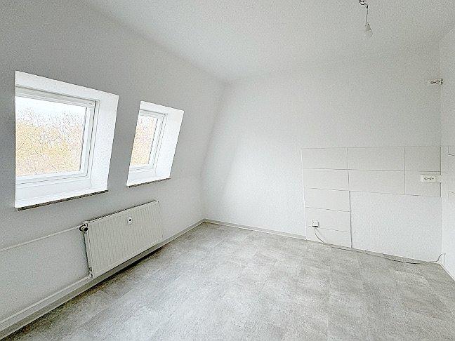 Etagenwohnung Seehausen (Altmark) - 3 Zimmer, 70 m&sup2;, 360&euro; | Angebot:25887242