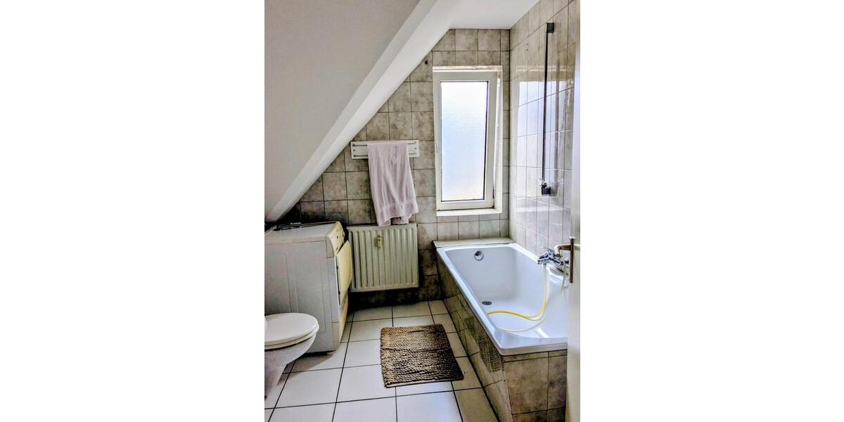 Dachgeschoßwohnung Aachen Aachen-Mitte - 3 Zimmer, 85 m&sup2;, 890&euro; | Angebot:26521900