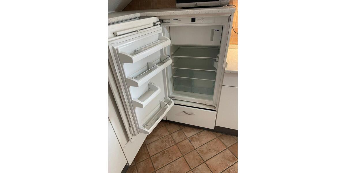 Dachgeschoßwohnung Moers Rheinkamp - 2.5 Zimmer, 67 m&sup2;, 690&euro; | Angebot:24726970