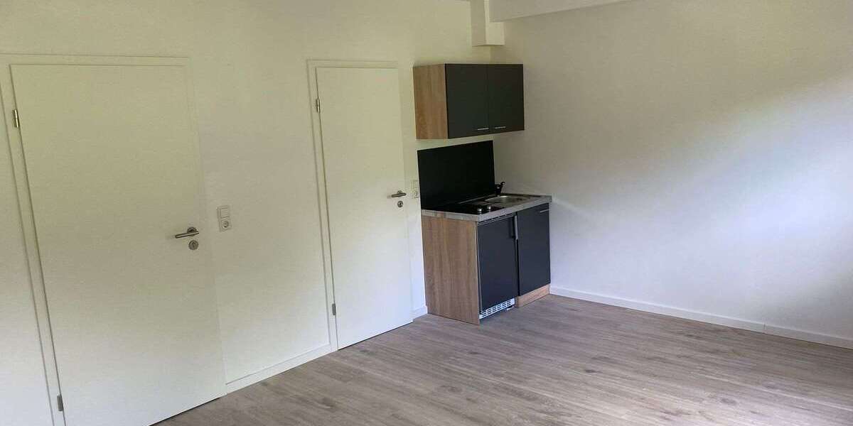Etagenwohnung Köln / Poll Poll - 1 Zimmer, 24 m&sup2;, 700&euro; | Angebot:26093117