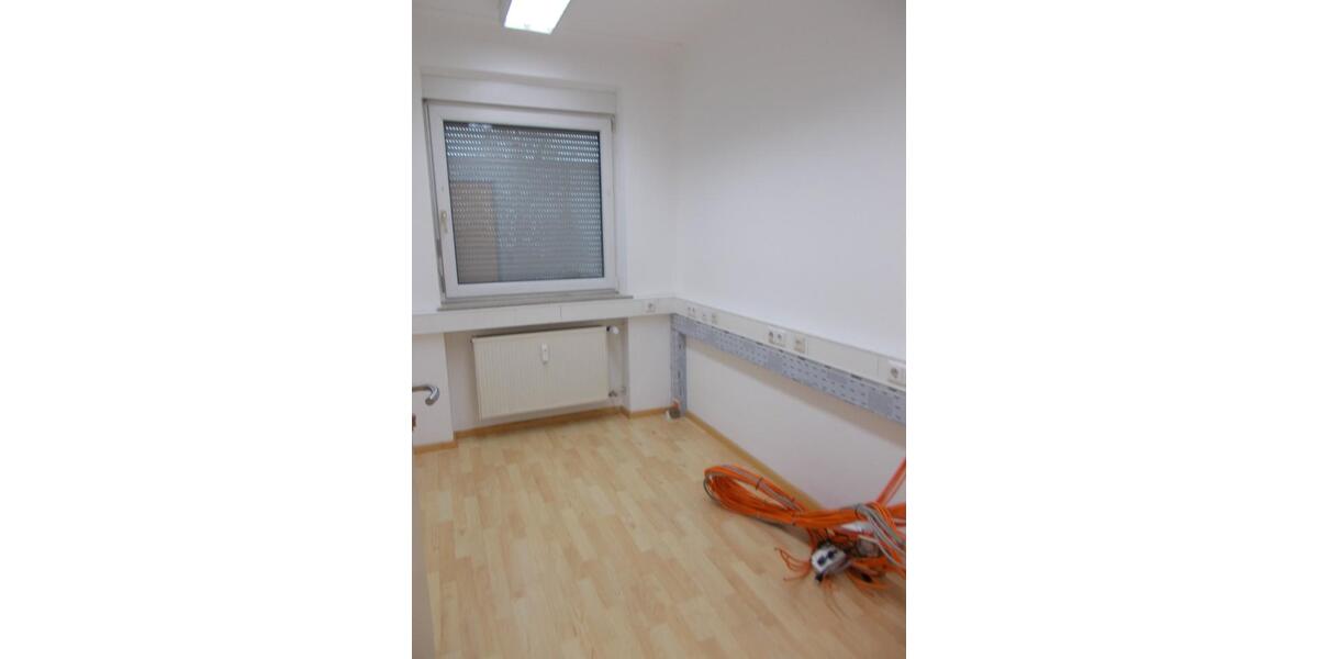 Prima Büroräume in Neu-Ulm ab 2026 zu vermieten zimmer