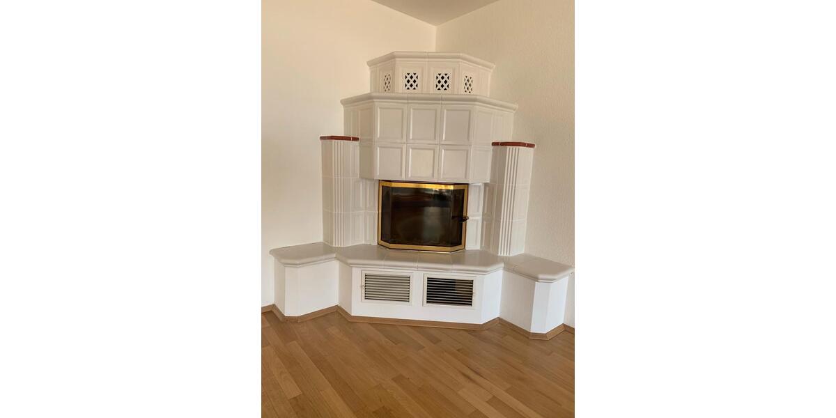 Einfamilienhaus (195 m²) mit Keller, Balkon & Wintergarten 5 zimmer