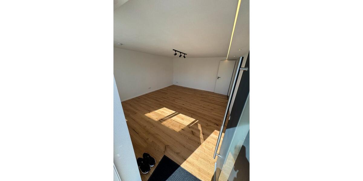 Etagenwohnung Hepberg - 1.000&euro; | Angebot:23591563