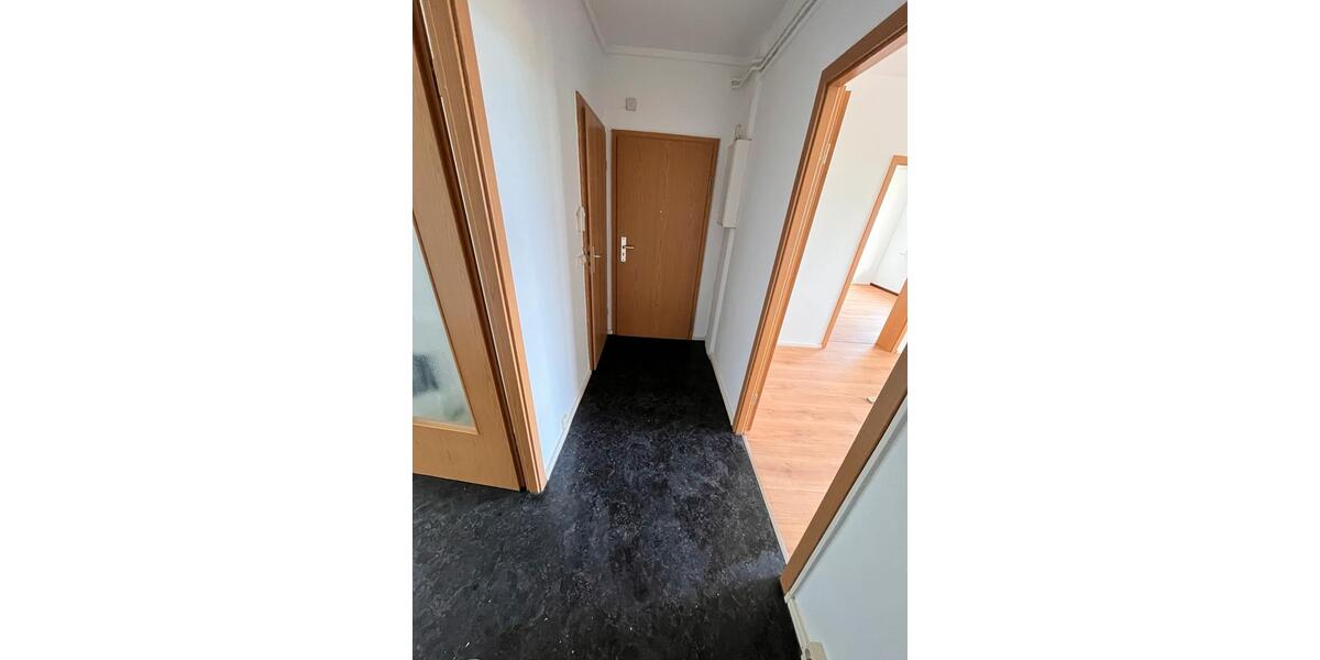 Etagenwohnung Waren (Müritz) - 2 Zimmer, 50 m&sup2;, 410&euro; | Angebot:25938788