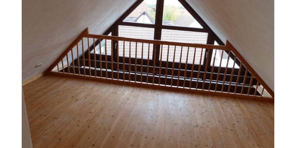 Etagenwohnung Bodenwerder Rühle - 2 Zimmer, 85 m&sup2;, 360&euro; | Angebot:26187861
