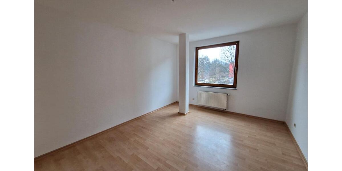Etagenwohnung Bautzen - 4 Zimmer, 88 m&sup2;, 530&euro; | Angebot:25220588