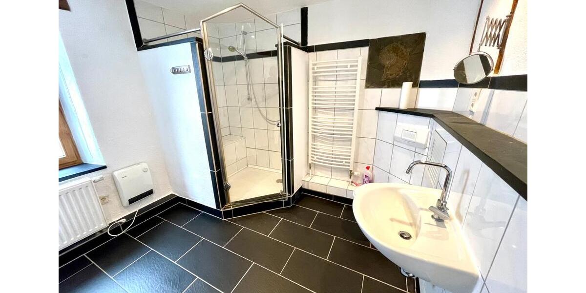 Einfamilienhaus Kalt - 5.5 Zimmer, 120 m&sup2;, 870&euro; | Angebot:25887855