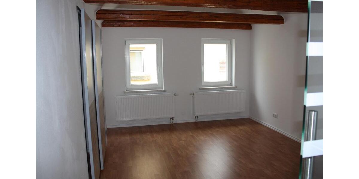 Dachgeschoßwohnung Bayreuth Bernecker Straße / Insel / Riedelsberg - 2 Zimmer, 40 m&sup2;, 550&euro; | Angebot:26398494