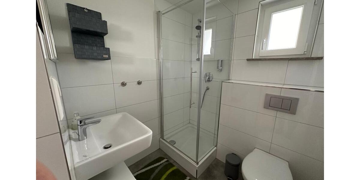 Etagenwohnung Dettingen an der Erms - 3 Zimmer, 60 m&sup2;, 1.950&euro; | Angebot:24590407