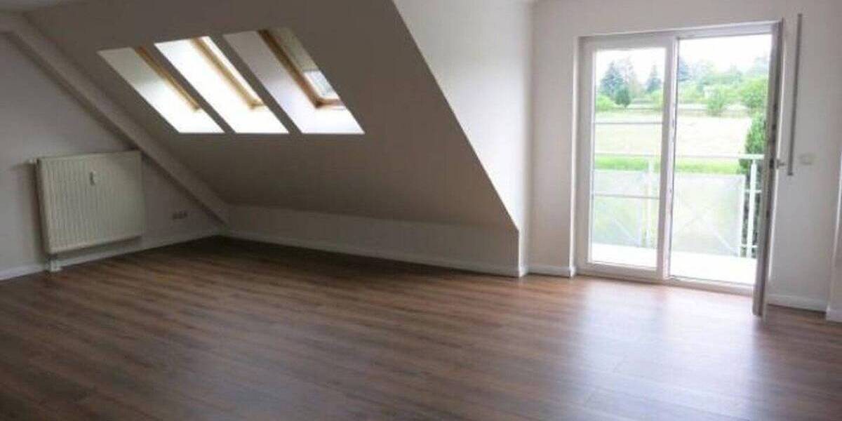 Etagenwohnung Bad Klosterlausnitz (Weißenborn) - 2 Zimmer, 61 m&sup2;, 549&euro; | Angebot:25742743