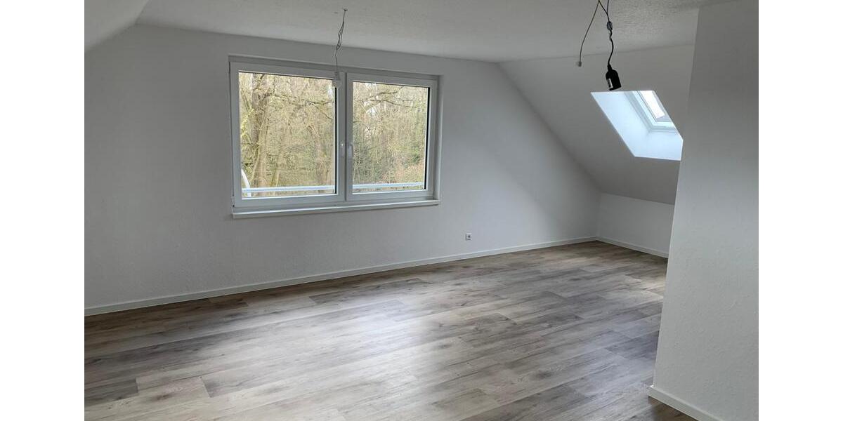 Dachgeschoßwohnung Lathen - 3 Zimmer, 63 m&sup2;, 850&euro; | Angebot:26248078