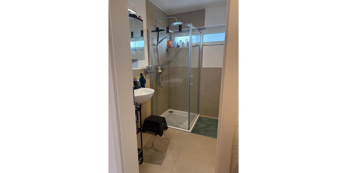 Etagenwohnung Mainz Laubenheim - 3 Zimmer, 107 m&sup2;, 1.900&euro; | Angebot:26004320