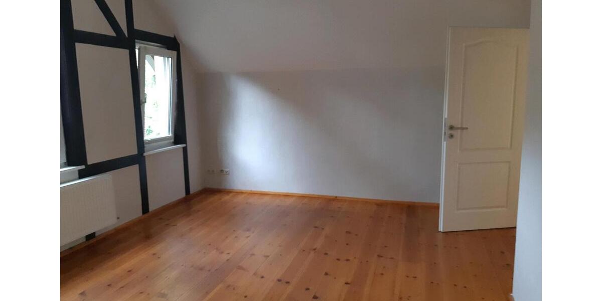 Etagenwohnung Parchim - 4 Zimmer, 120 m&sup2;, 800&euro; | Angebot:25882730