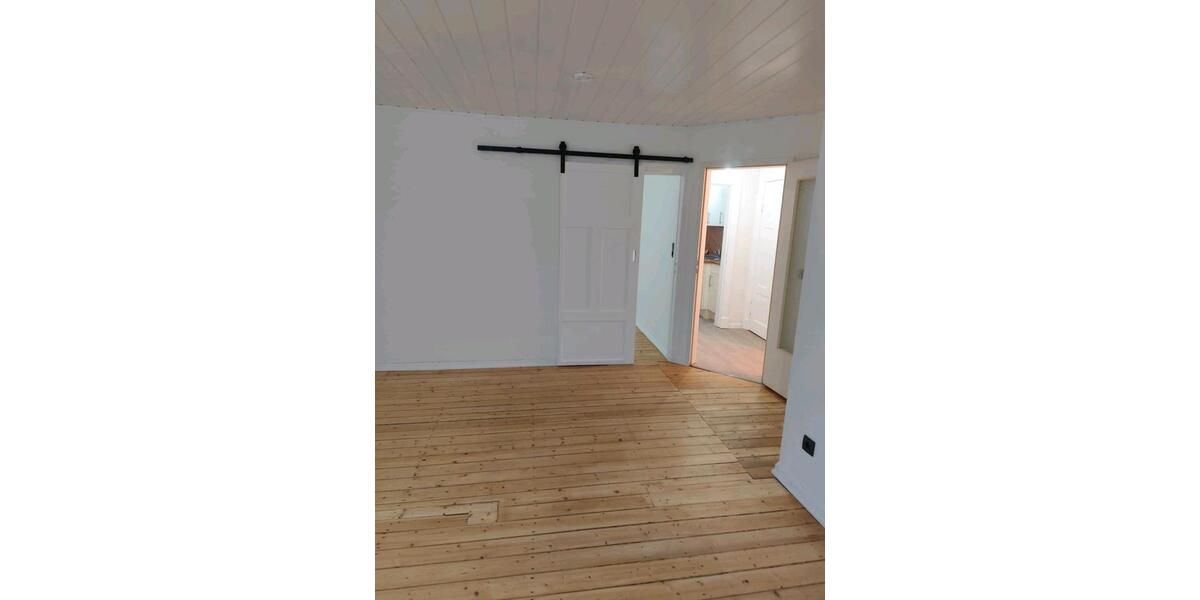 Dachgeschoßwohnung Lübeck Sankt Jürgen - 2 Zimmer, 38 m&sup2;, 795&euro; | Angebot:26515670