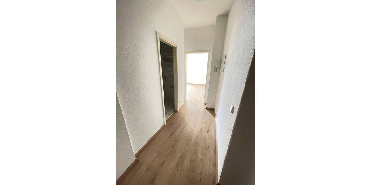 Etagenwohnung Chemnitz Lutherviertel - 2 Zimmer, 44 m&sup2;, 254&euro; | Angebot:26843675