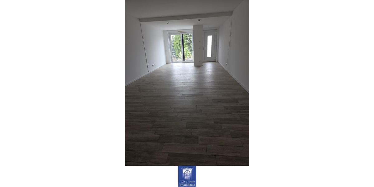 Maisonettenwohnung Weinböhla - 4 Zimmer, 114 m&sup2;, 1.250&euro; | Angebot:26357502